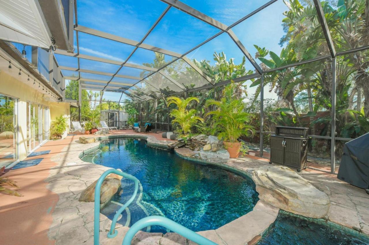 Island Time - Home Wenclosed Lagoon Style Pool Spa Walk To Beach Bikes Holmes Beach Exteriör bild